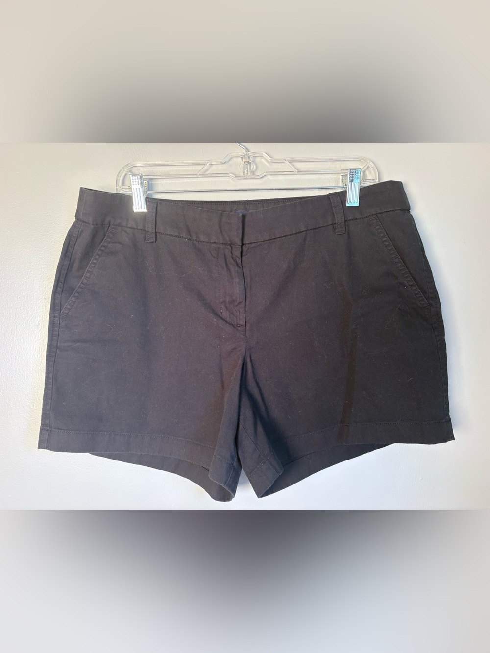 J.CREW Womens Black 100% Cotton Chino Shorts Size 12 Flat Front 4 Inch Inseam